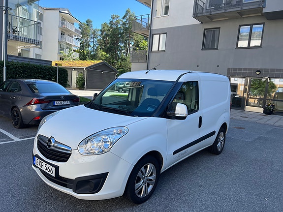 Opel Combo 2 of 5
