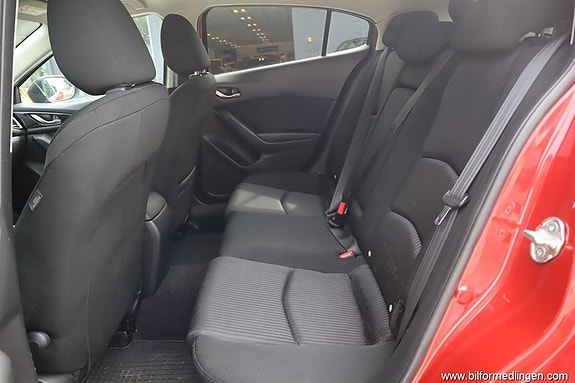 Mazda 3 5 of 5