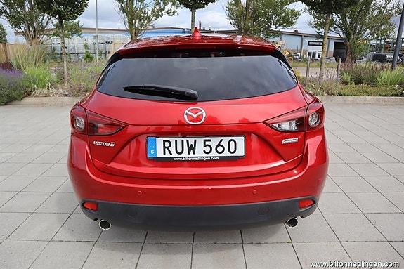 Mazda 3 11 of 16