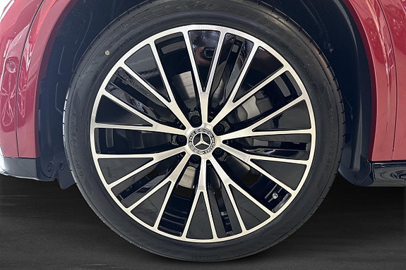 Mercedes-Benz GLC400 5 of 5