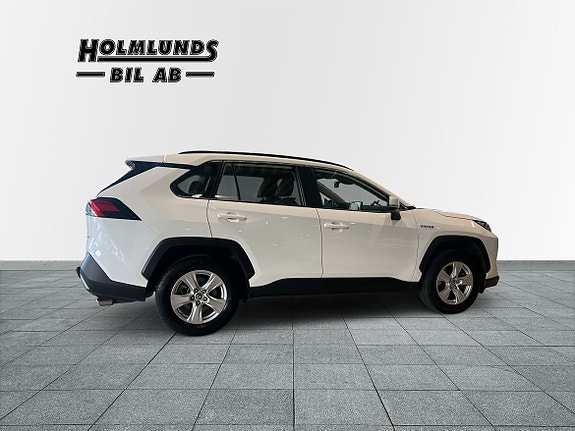 Toyota RAV4 17 of 22