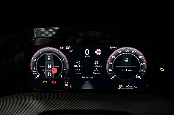 Volkswagen Golf I 14 of 24