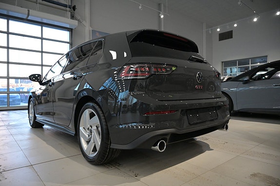 Volkswagen Golf I 4 of 24