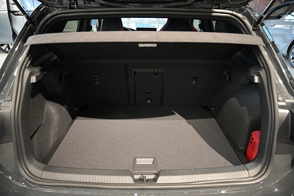 Volkswagen Golf I 8 of 24
