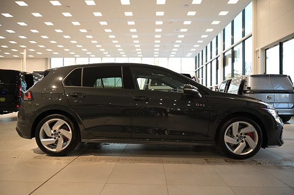 Volkswagen Golf I 7 of 24