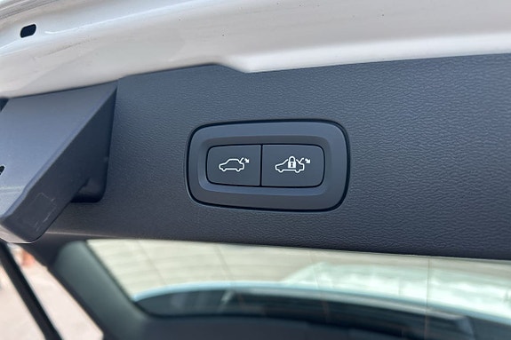 Volvo V60 12 of 12
