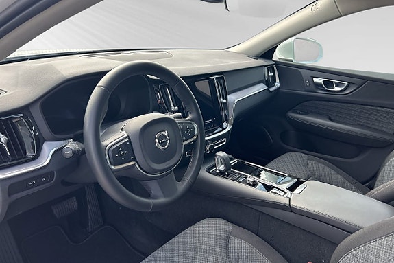 Volvo V60 7 of 12