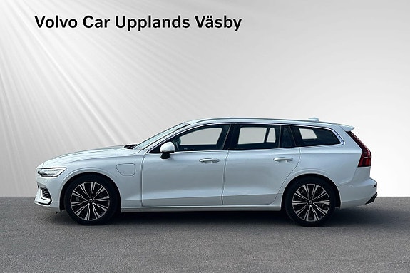 Volvo V60 3 of 5