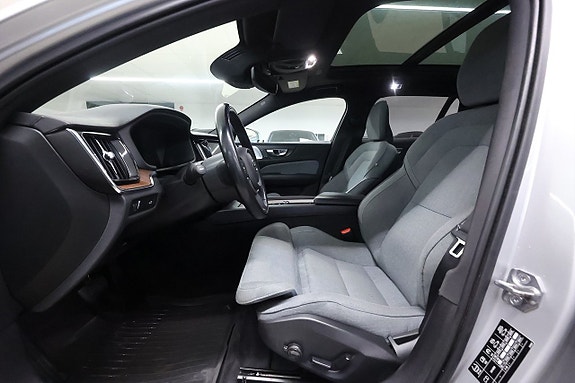 Volvo V60 Cross Country 17 of 24