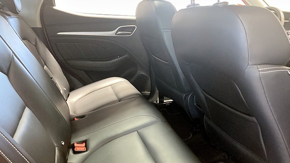 MG ZS EV 5 of 16