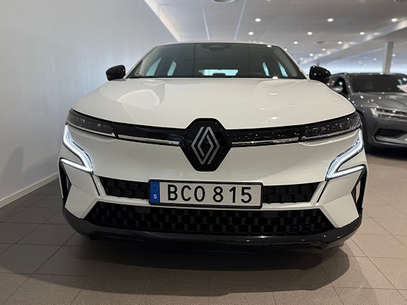 Renault Megane E-Tech 2 of 11