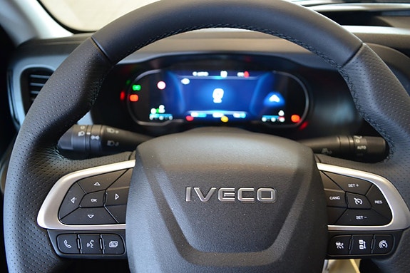 Iveco Daily 9 of 13