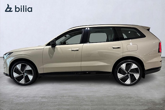 Volvo EX90 3 of 5