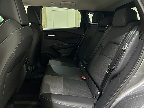 Nissan Qashqai 8 of 12