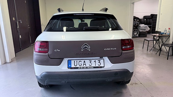 Citroen C4 Cactus 4 of 5