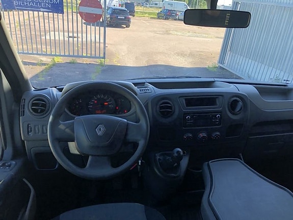 Renault Master 7 of 8