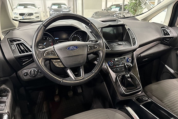 Ford Grand C-MAX 9 of 24
