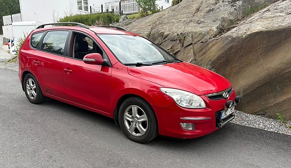 Hyundai i30 2 of 10
