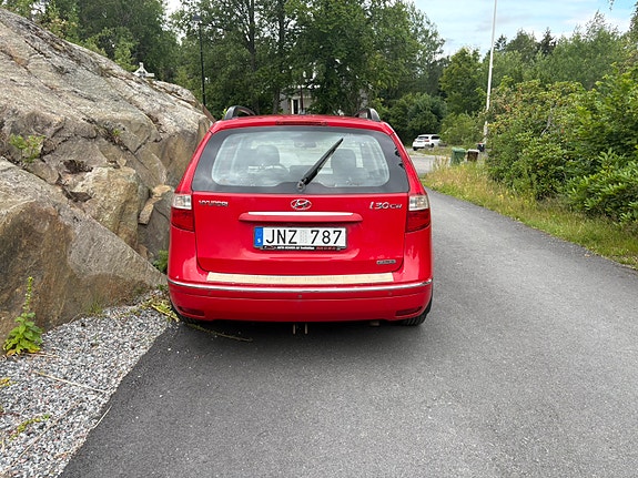 Hyundai i30 4 of 10