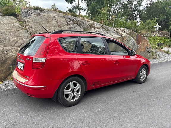 Hyundai i30 5 of 10
