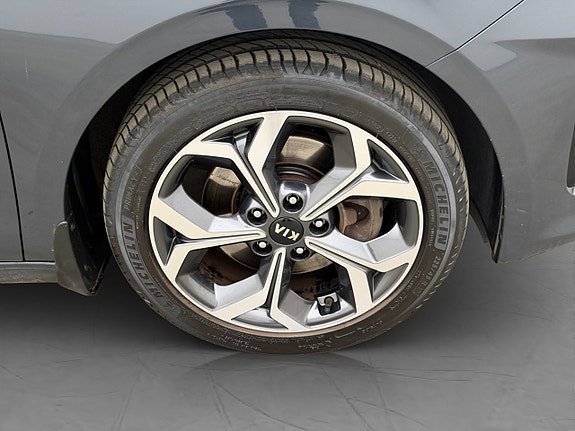 Kia Ceed 25 of 29