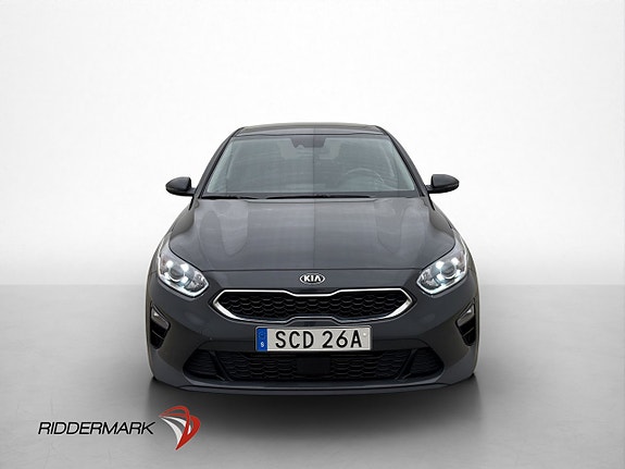 Kia Ceed 2 of 29
