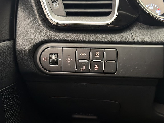 Kia Ceed 13 of 29