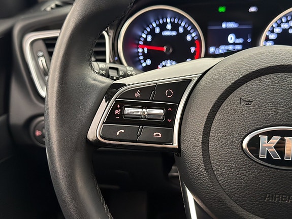 Kia Ceed 29 of 29
