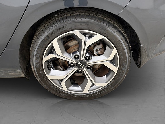 Kia Ceed 28 of 29