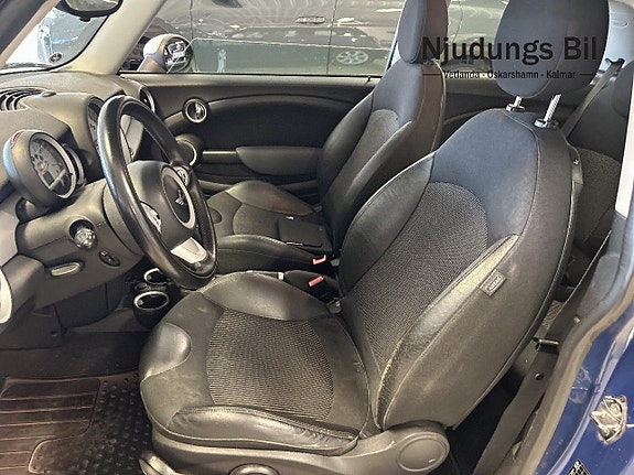 MINI Cooper 6 of 10