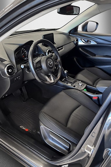 Mazda CX-3 5 of 5