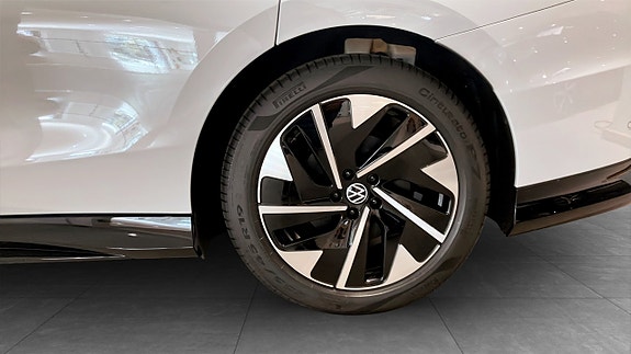 Volkswagen ID.7 6 of 13