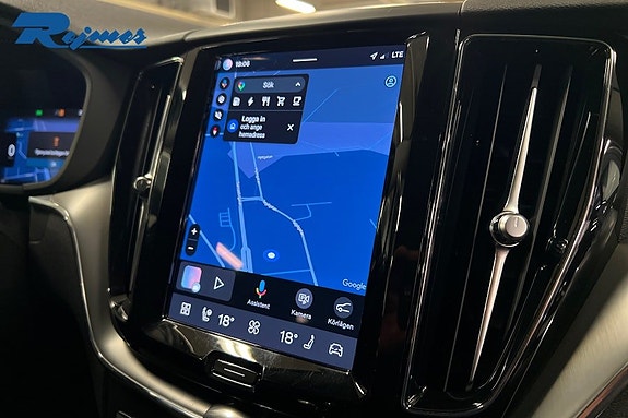 Volvo XC60 13 of 18