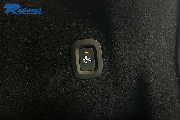 Volvo XC60 18 of 18