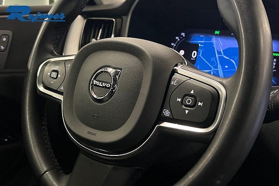 Volvo XC60 17 of 18
