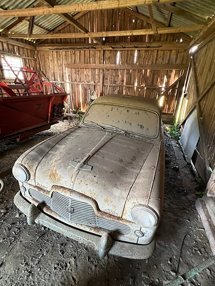 Ford Zephyr 4 of 5