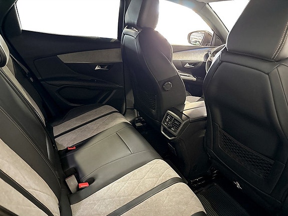 Peugeot 3008 12 of 15
