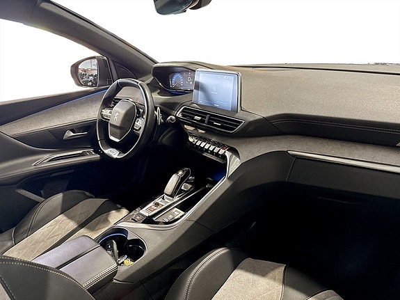 Peugeot 3008 11 of 15