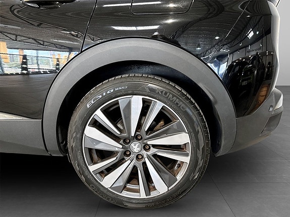 Peugeot 3008 14 of 15