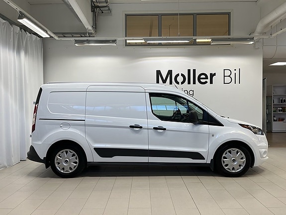 Ford Transit Connect 3 of 5