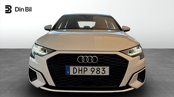 Audi A3 4 of 5