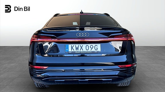 Audi Q8 5 of 5