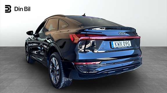 Audi Q8 3 of 5
