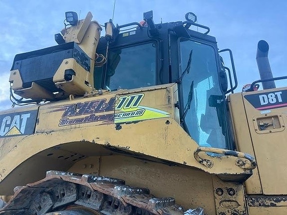 CAT D8T 11 of 24