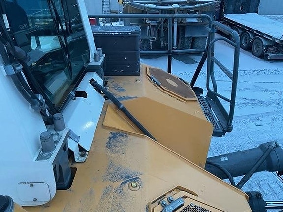 Liebherr PR776 12 of 24