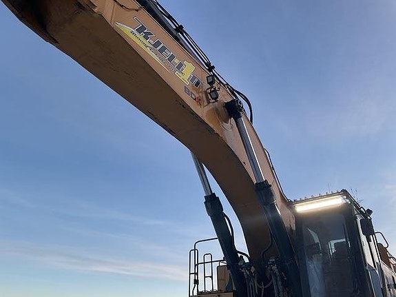 CAT 390FLXE 17 of 24