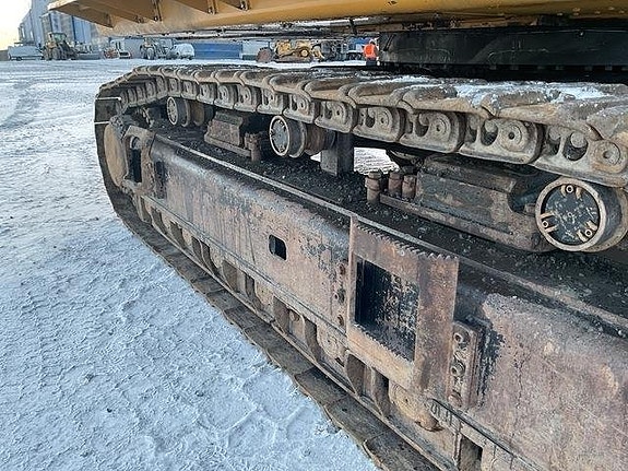 CAT 390FLXE 15 of 24