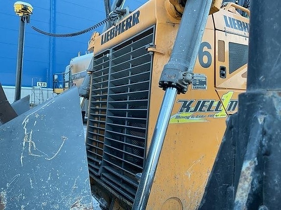 Liebherr PR756 14 of 24