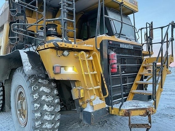 Komatsu HD605-7EO 20 of 24