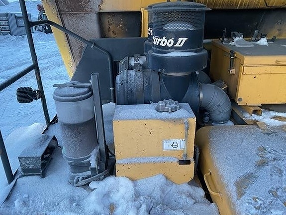 Komatsu HD605-7EO 17 of 24